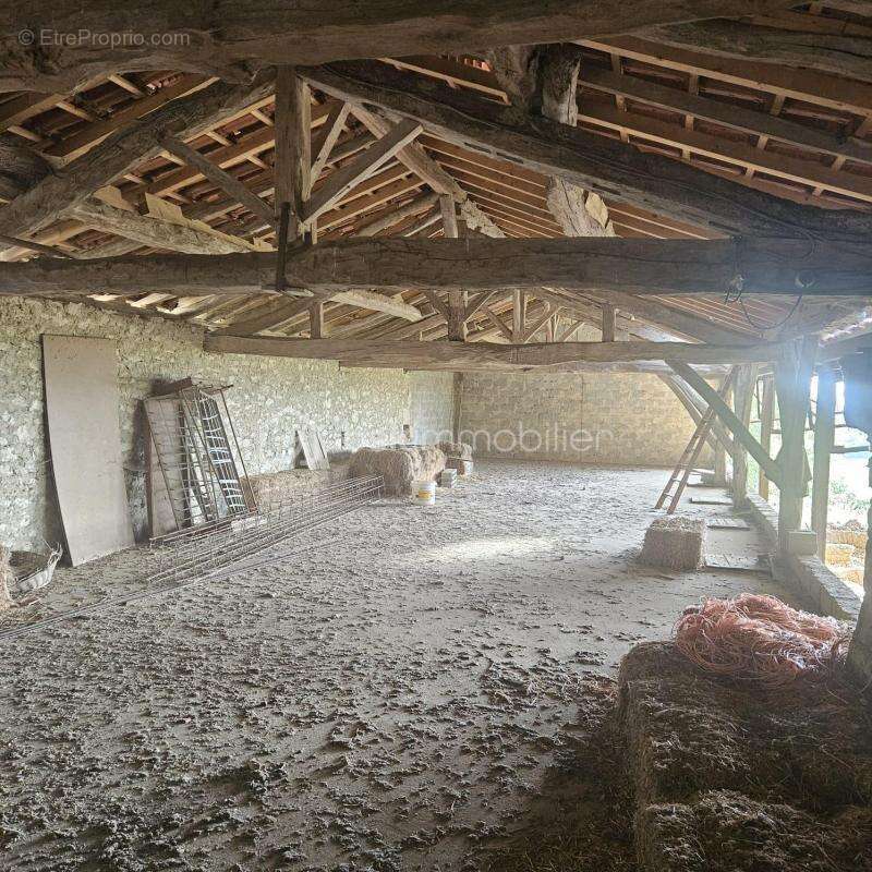 Maison à LA SAUVETAT