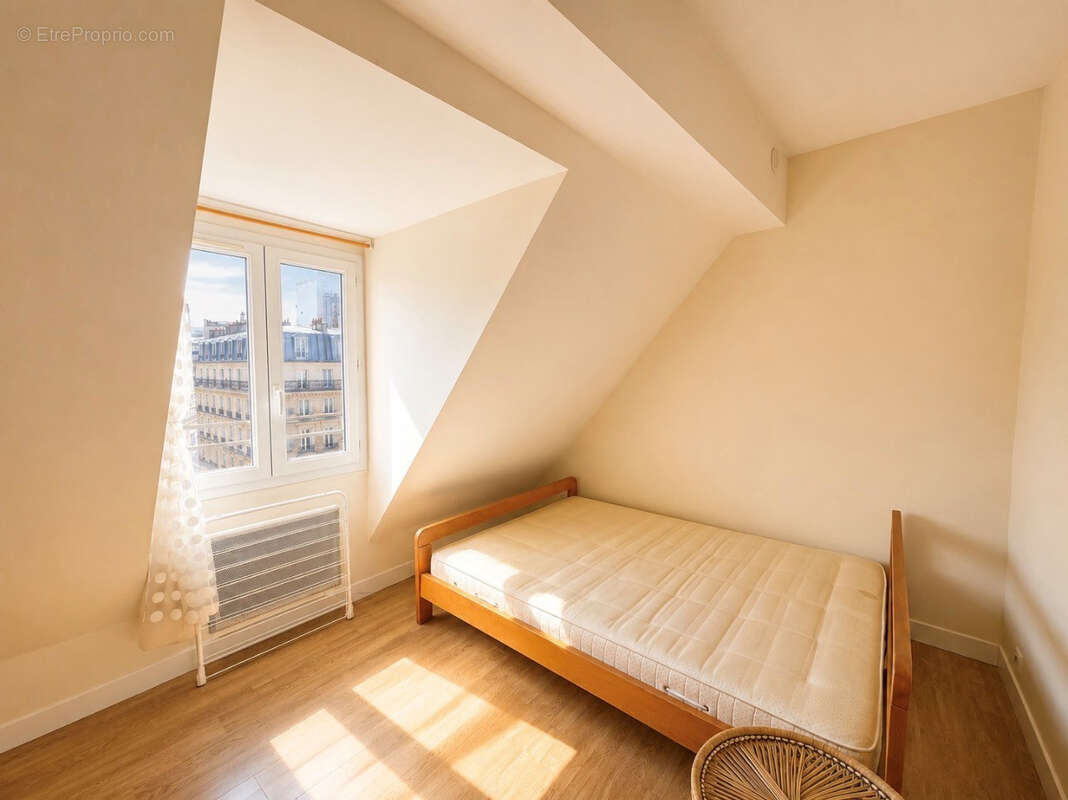 Appartement à PARIS-6E