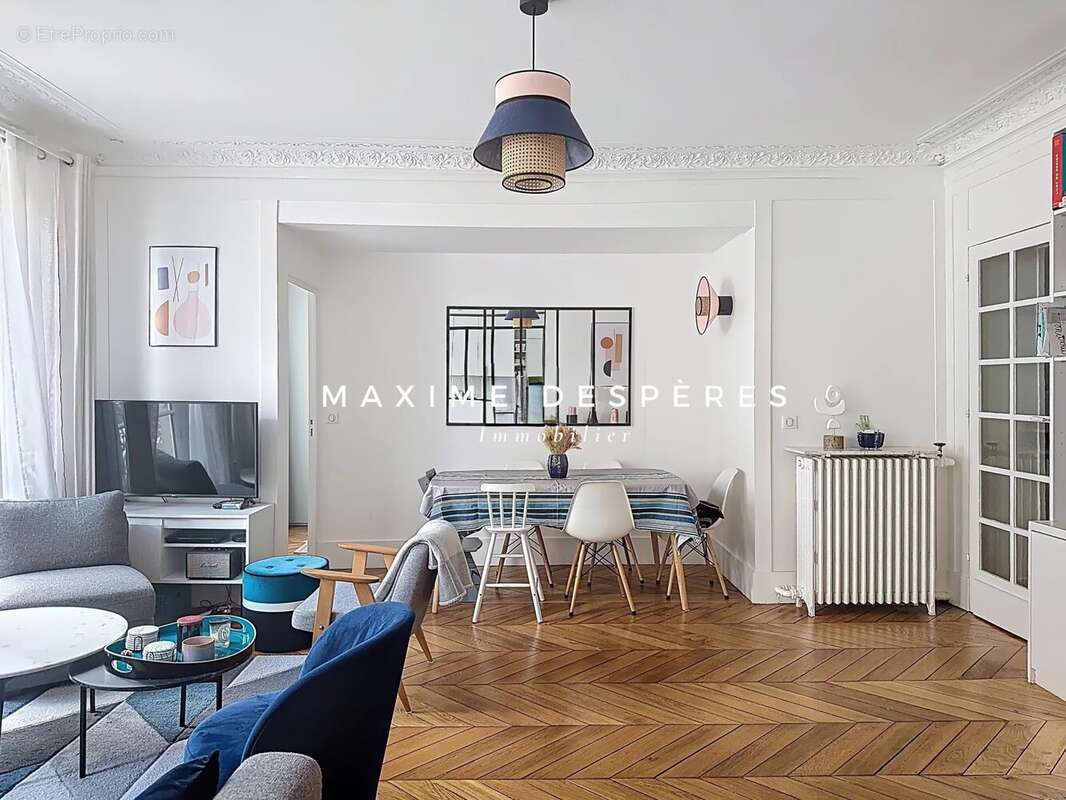Appartement à NEUILLY-SUR-SEINE