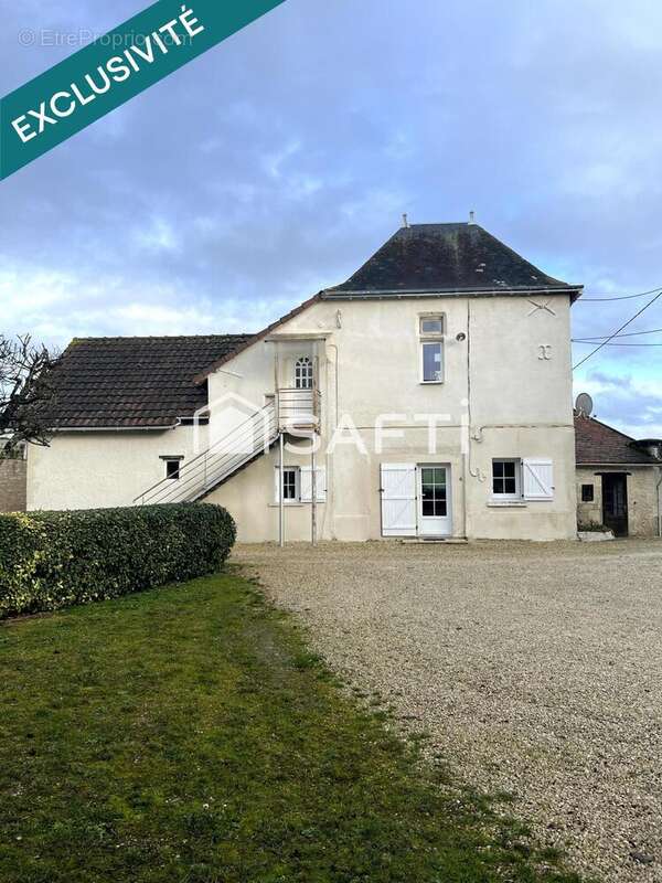 Maison 207 m² à Ingrandes  - photo 7
