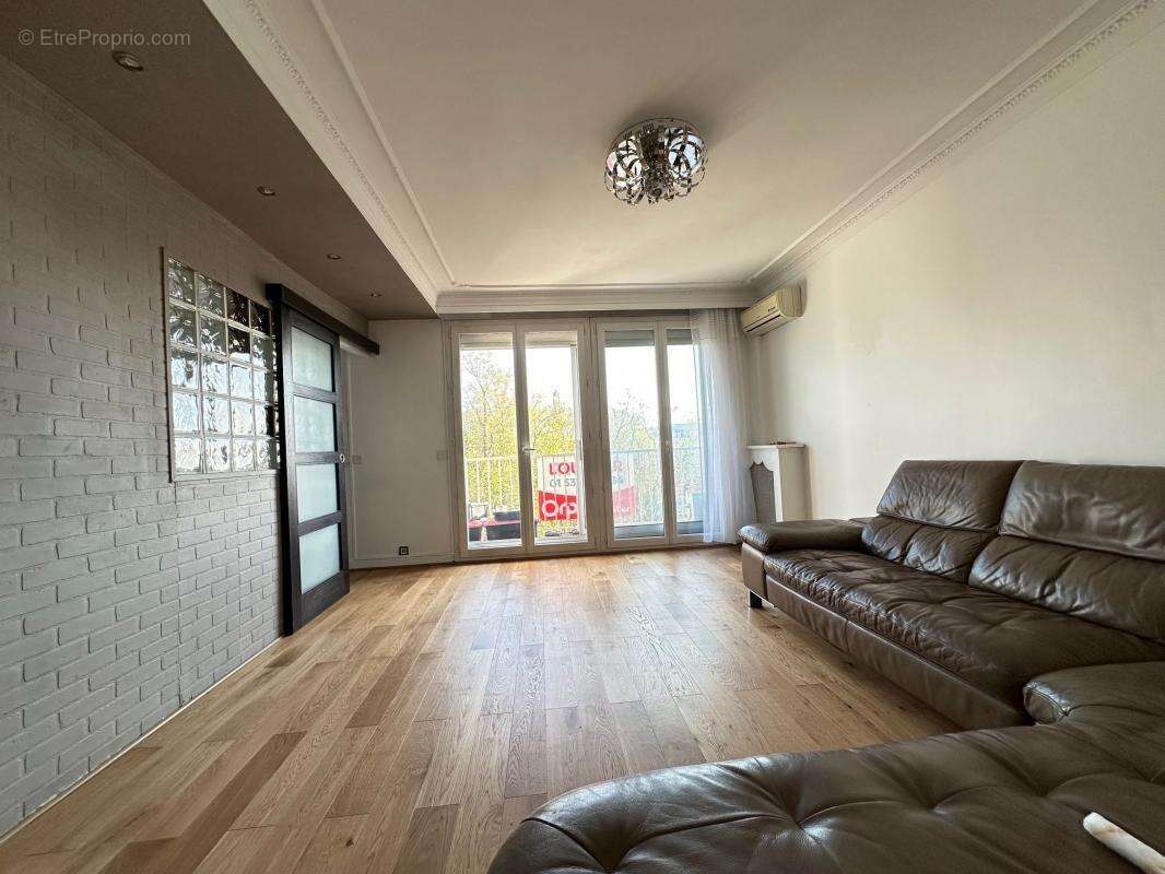 Appartement à SAINT-MAURICE