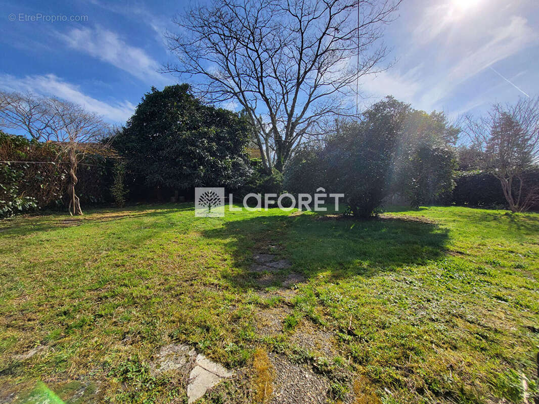 Maison à LABOUHEYRE