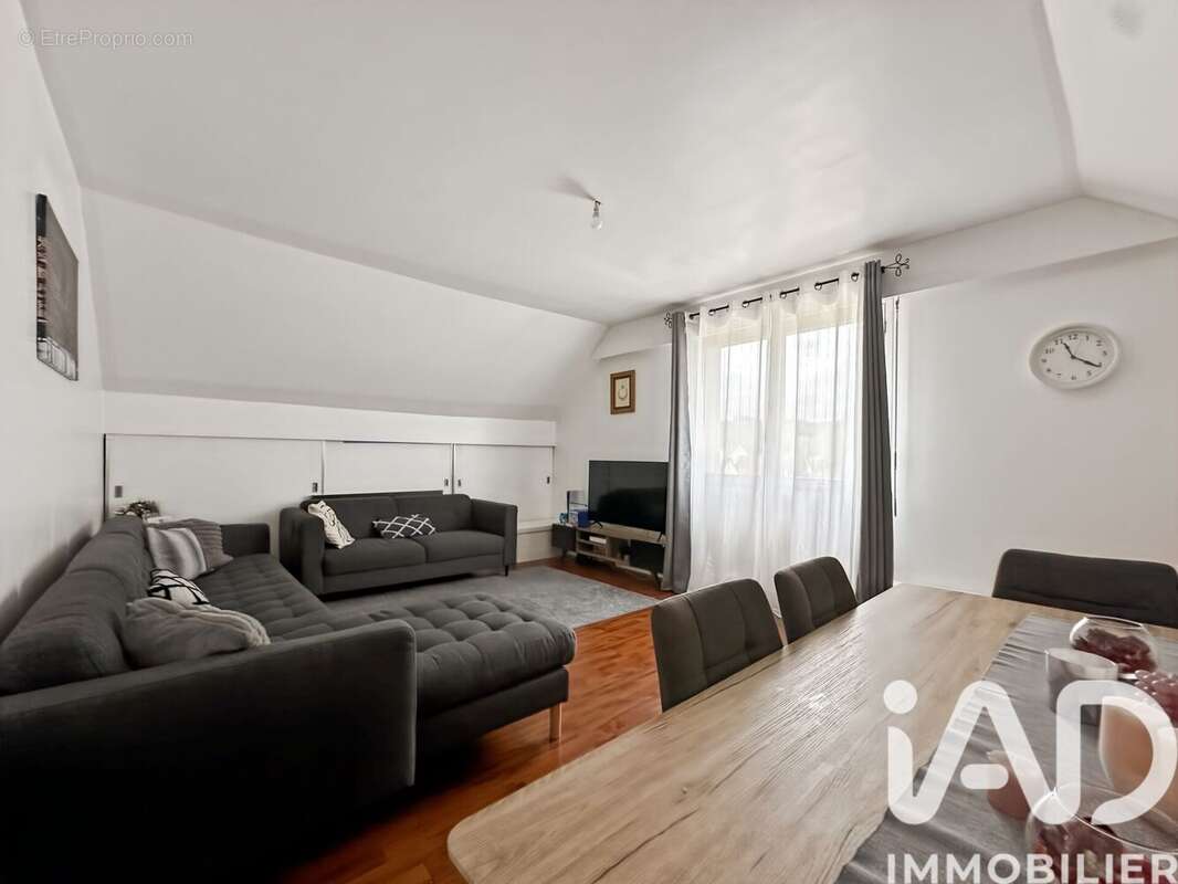 Photo 2 - Appartement à CHELLES