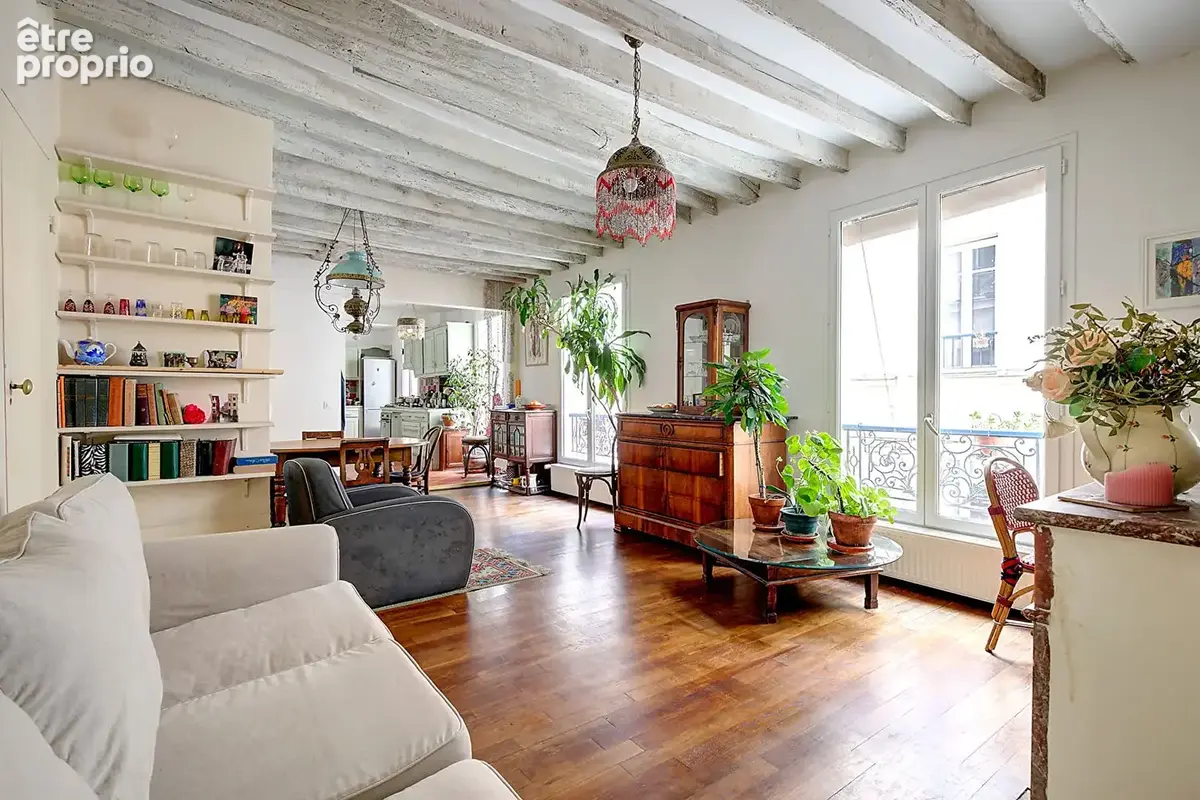 Appartement à PARIS-18E