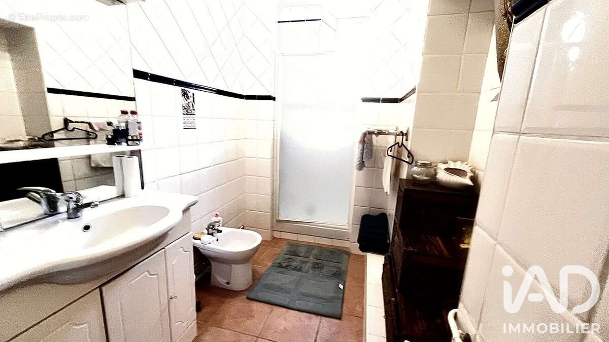 Appartement 81 m² à Ax-Les-Thermes  - photo 8