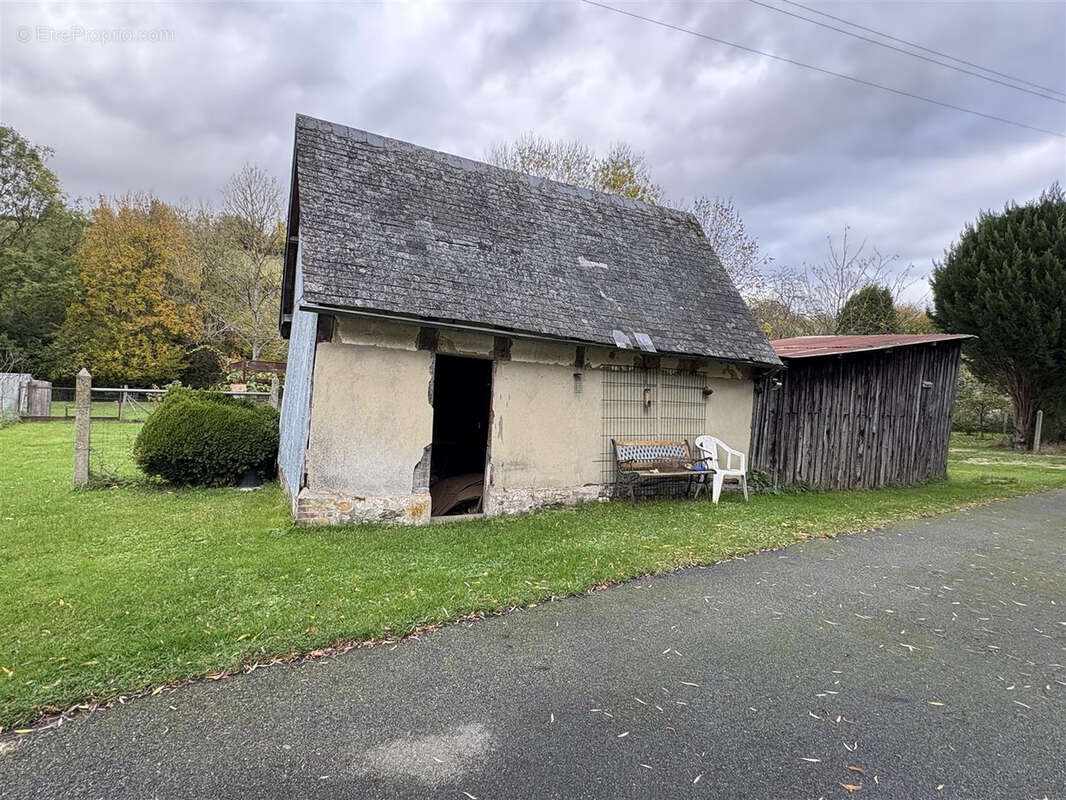 Maison à SAINT-EVROULT-DE-MONTFORT