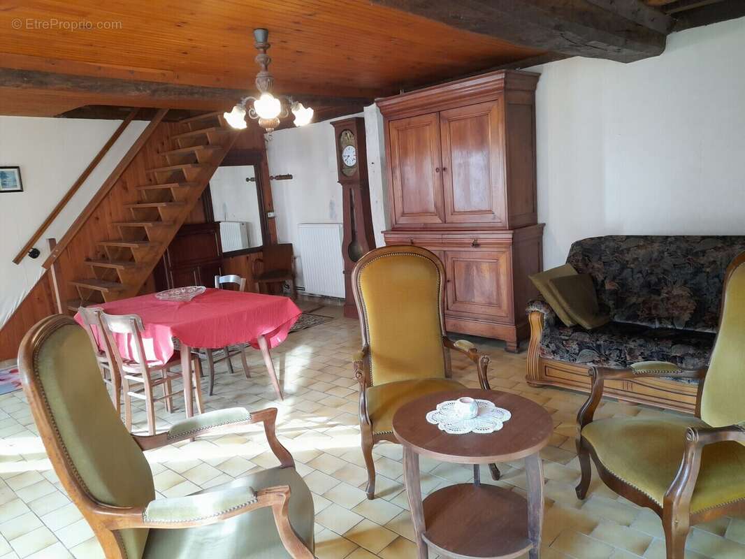 Maison à NONANT-LE-PIN