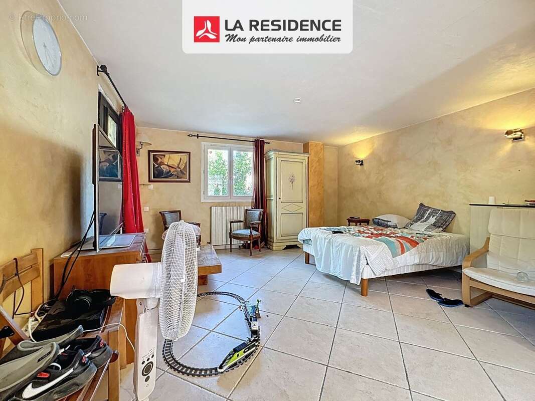 Maison 131 m² à Cagnes-Sur-Mer  - photo 7