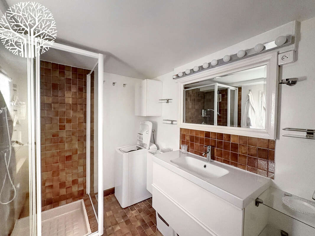 Maison à MILLY-LA-FORET