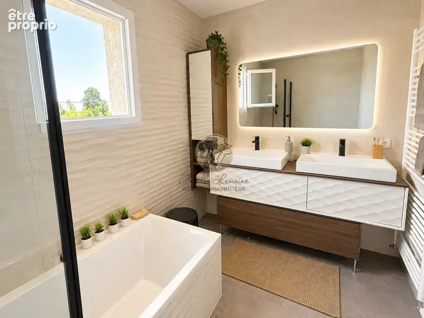 Maison récente de 2019 avec piscine   90 m2   3 chambres   Terrain de 500 m2   Grézieu-la-Varenne - photo 13