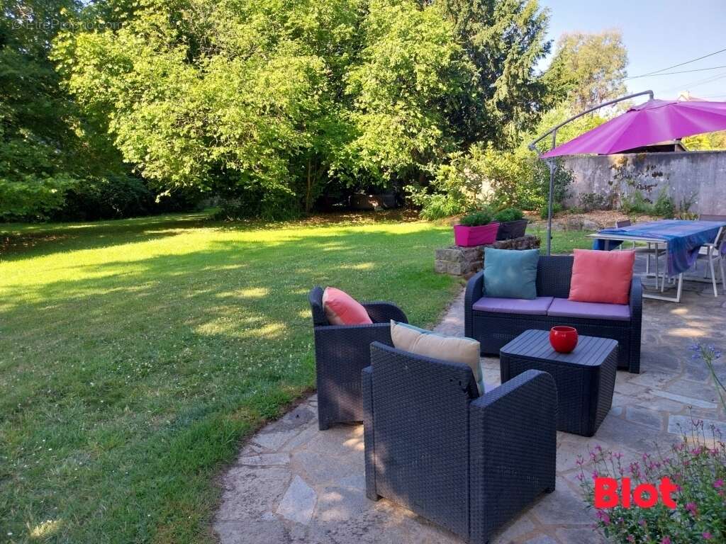 Maison à PLOUER-SUR-RANCE