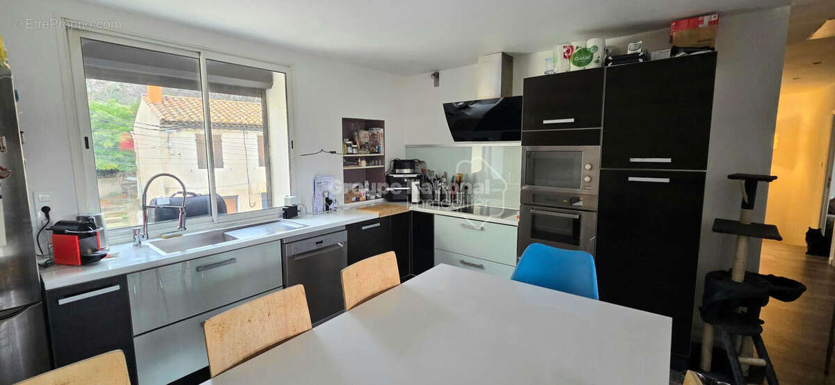 Appartement à LE ROVE