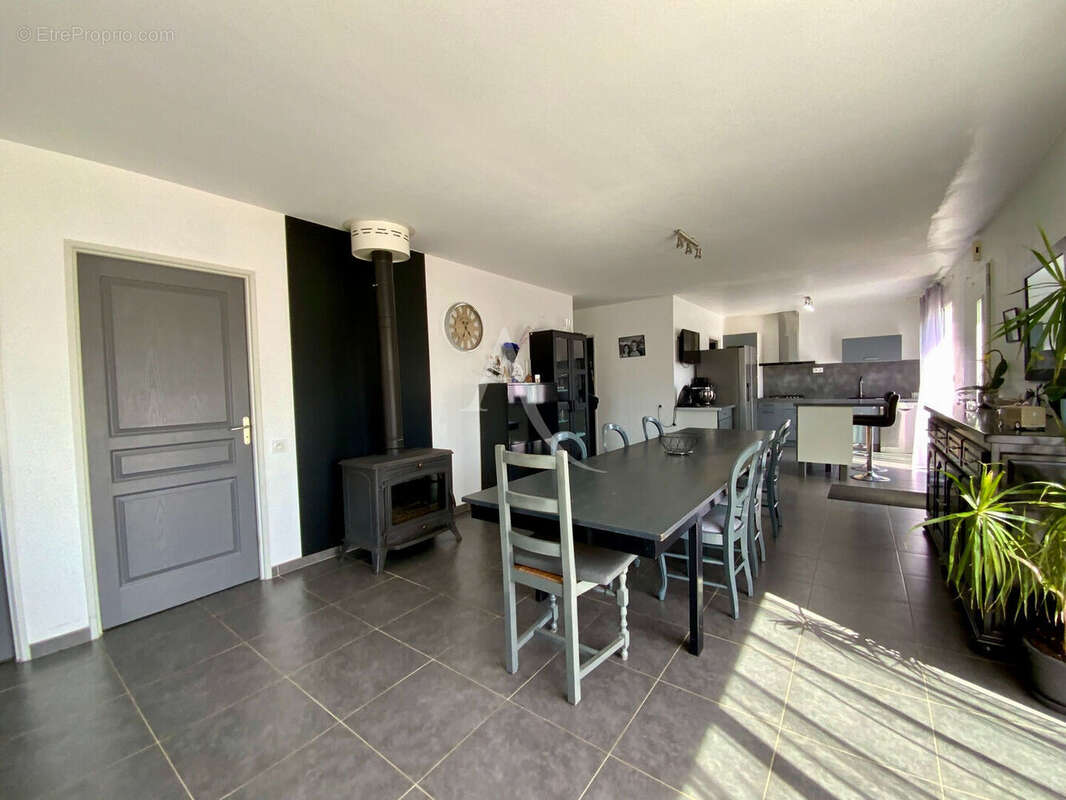 Maison à PONS