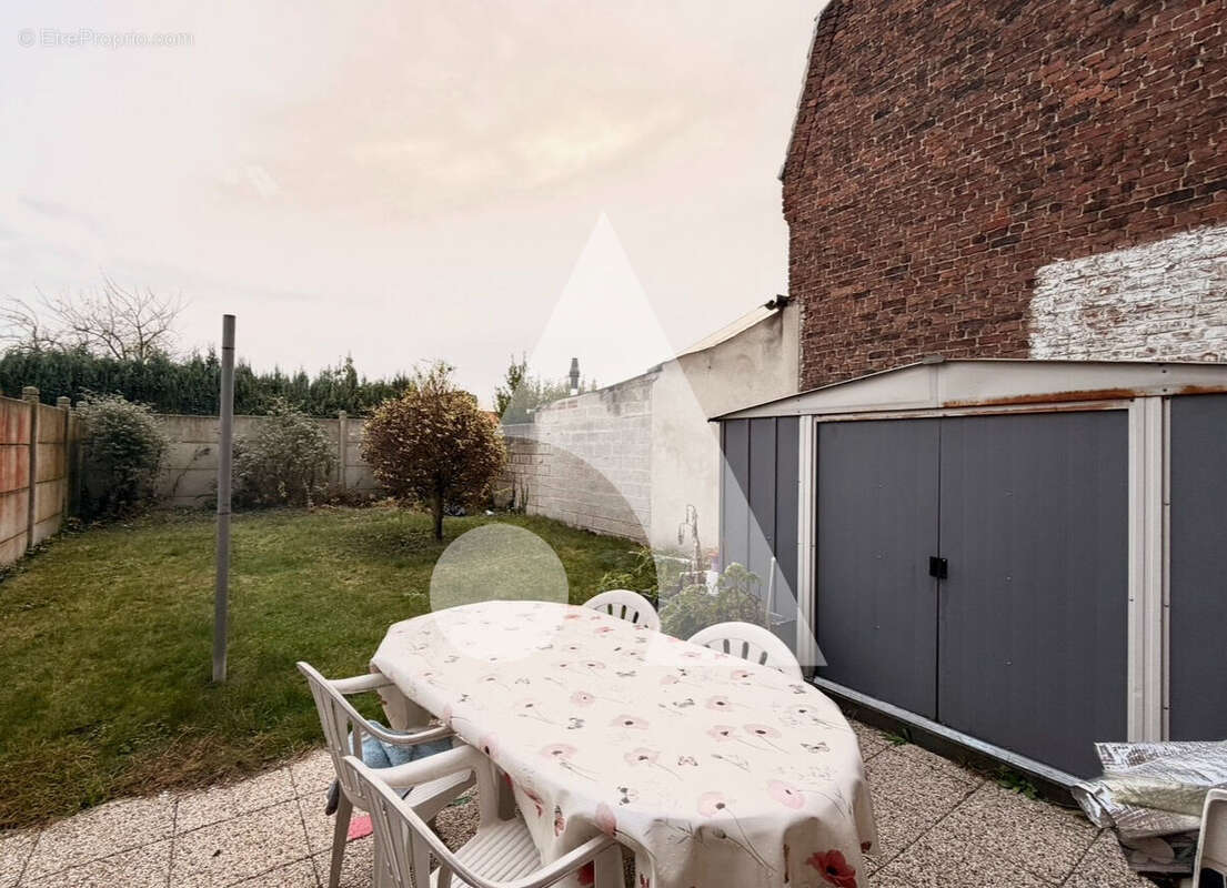 Maison à ANICHE
