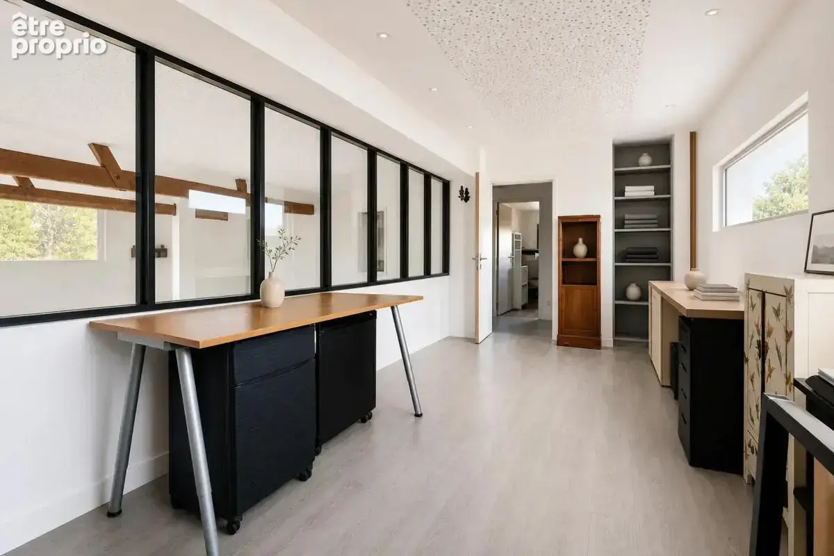 Maison contemporaine de 254 m² sur 6 000 m² de terrain - photo 14