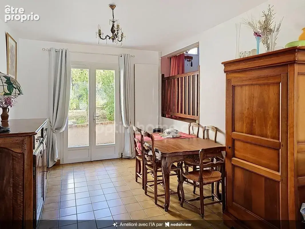 Maison 6 pièces avec garage et jardin à vendre à CHANTELOUP LES VIGNES (78) - photo 5