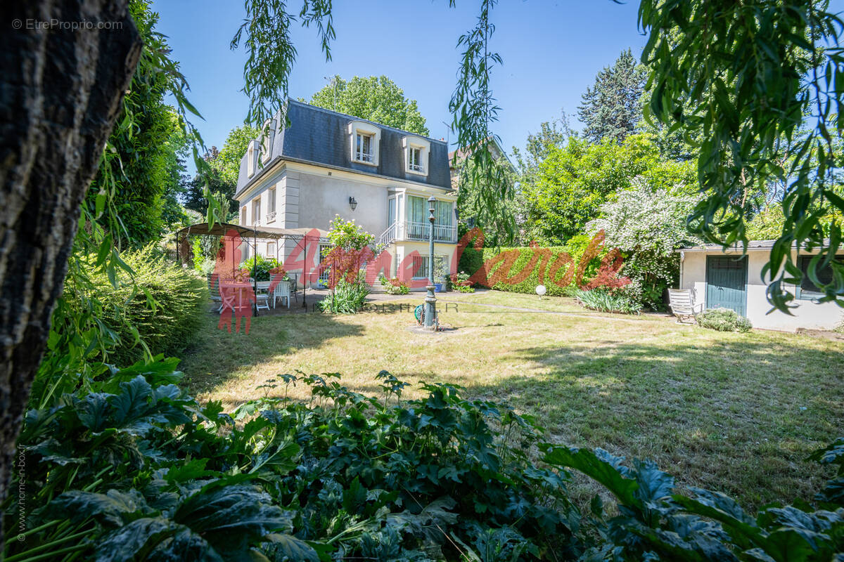 Maison à JOINVILLE-LE-PONT