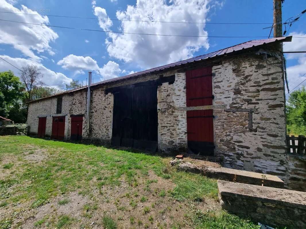 Maison à JOUAC