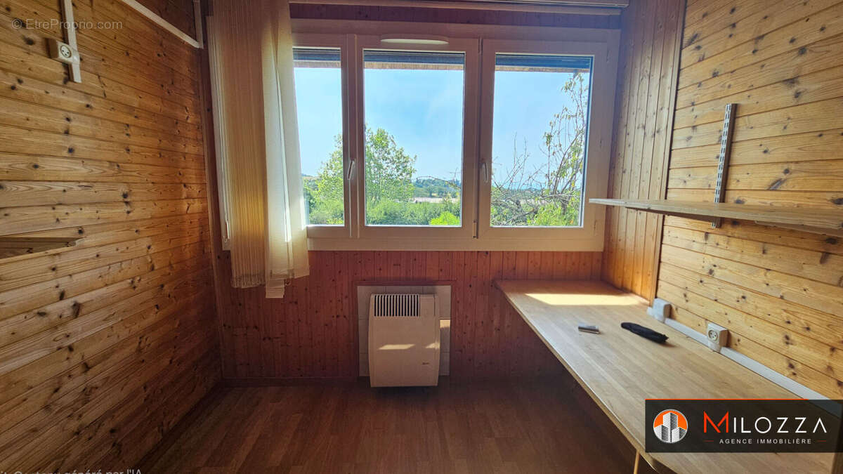 Maison 4 chambres avec garage et jardin - Saint-Quentin-Fallavier - photo 11