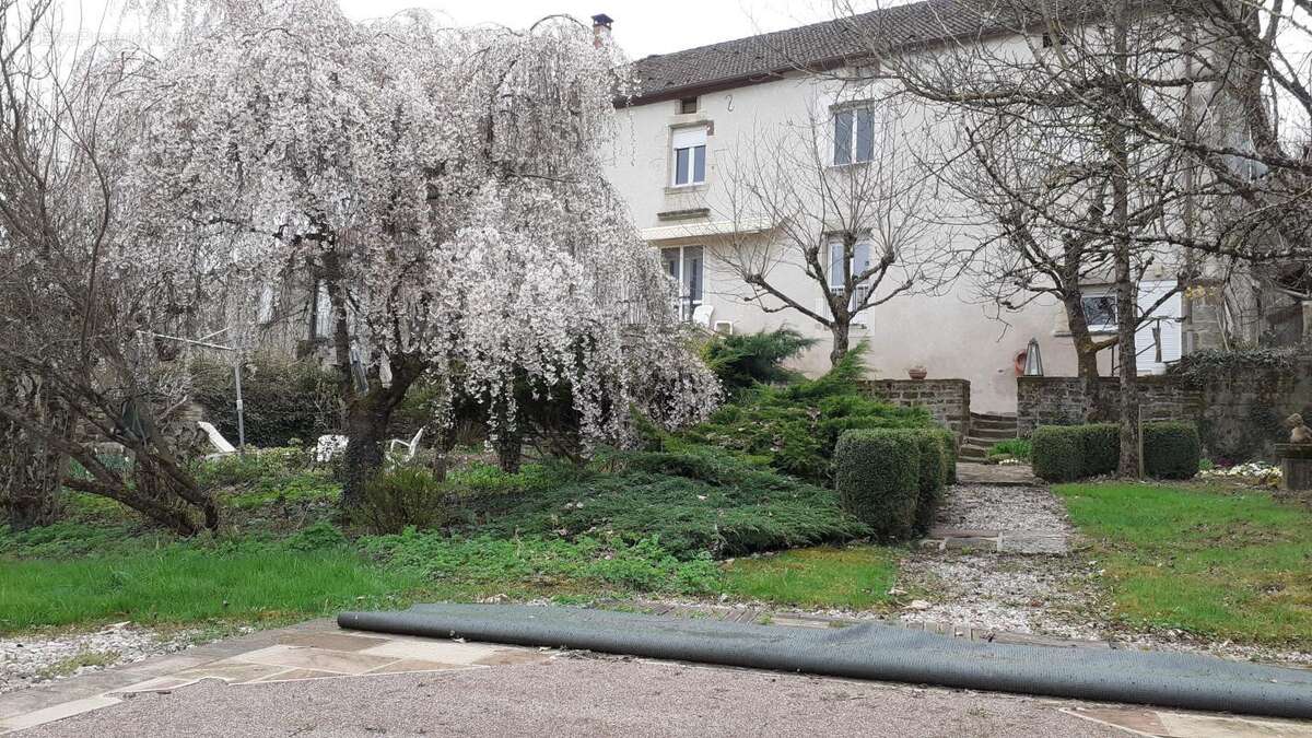 Maison à DEMANGEVELLE