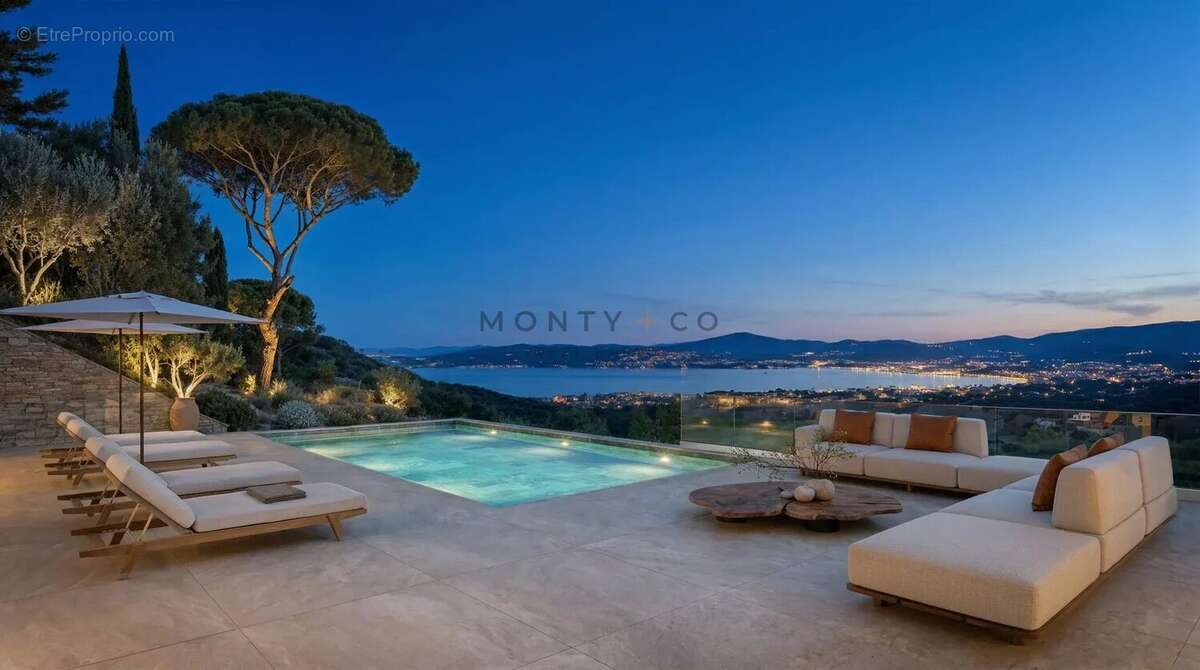 Vente villa 5 chambres vue mer dans un domaine privé a Grimaud - photo 4