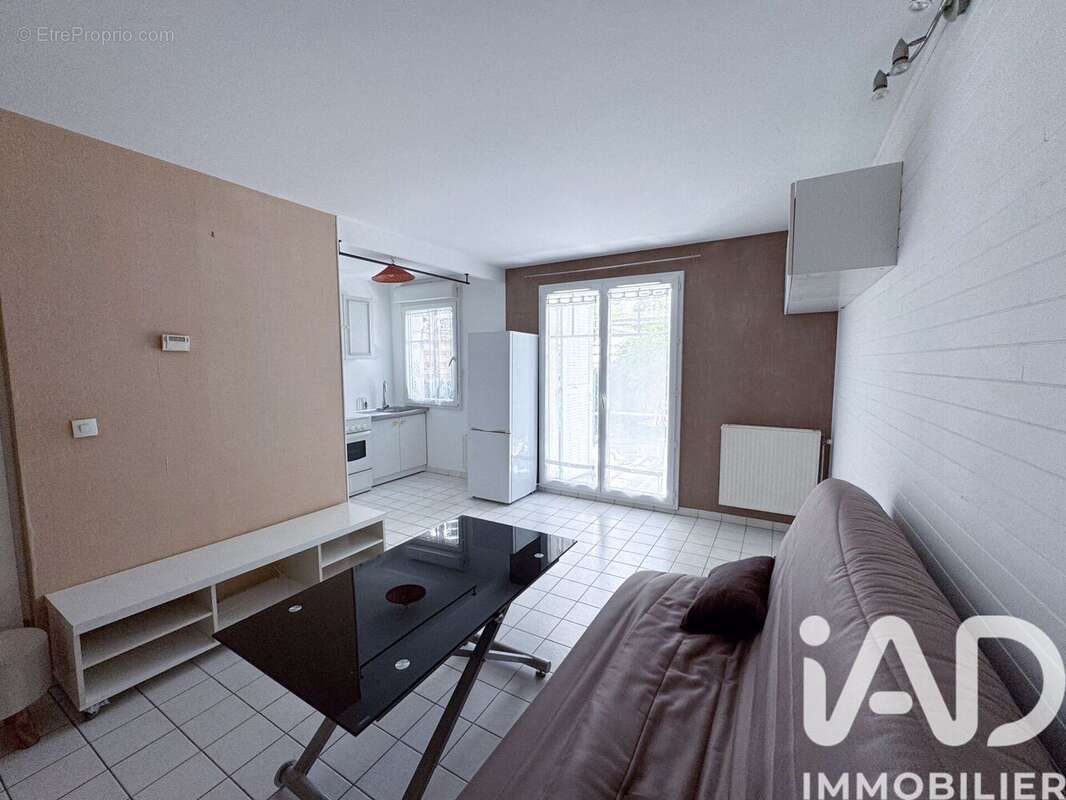 Photo 8 - Appartement à ROISSY-EN-BRIE