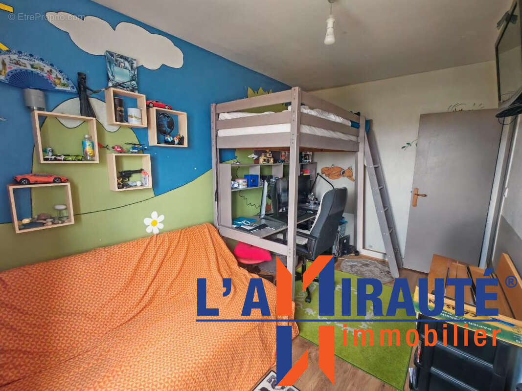 Appartement à SARTROUVILLE