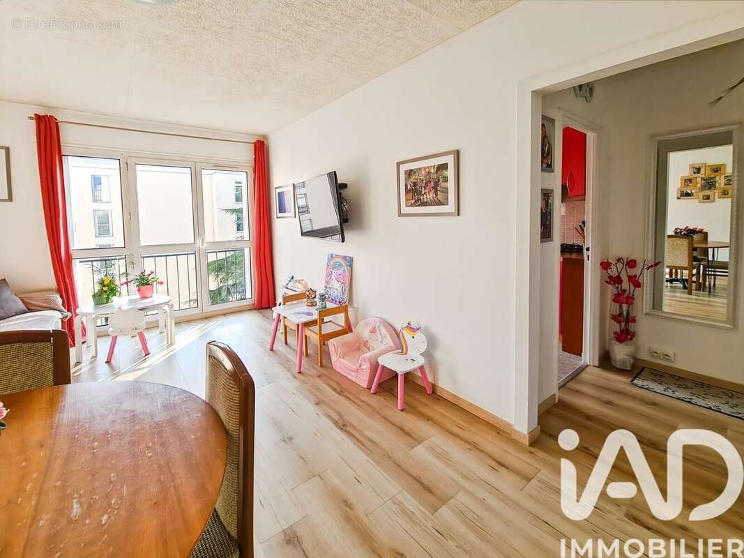 Photo 2 - Appartement à YERRES