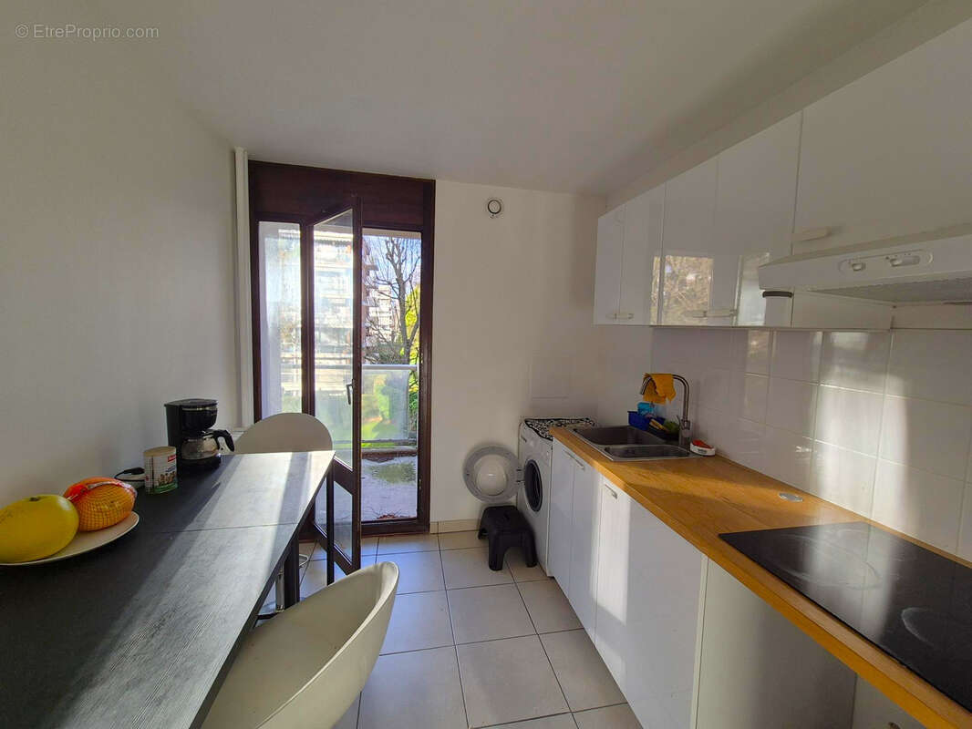 Appartement à JOUY-EN-JOSAS