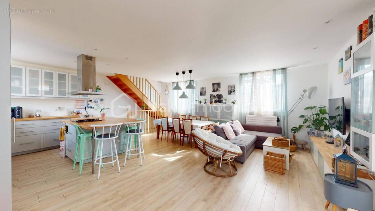 Maison à VILLENEUVE-SAINT-GEORGES