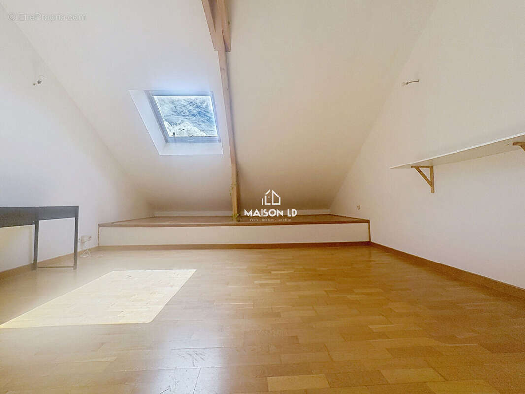 Maison à BRETTEVILLE-L'ORGUEILLEUSE
