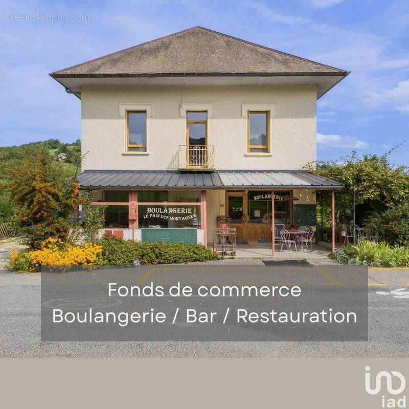 Photo 1 - Commerce à ALBENS