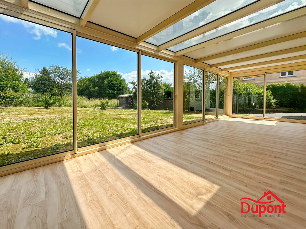 Maison à LES MAZURES