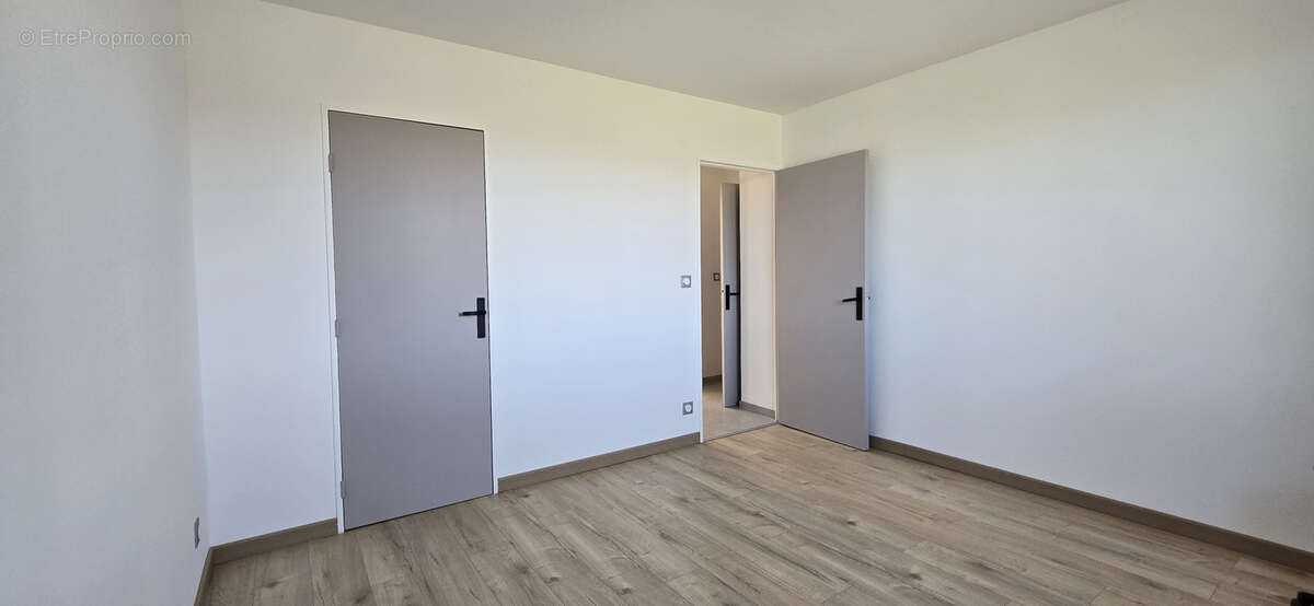 Maison à PERIGNAT-LES-SARLIEVE