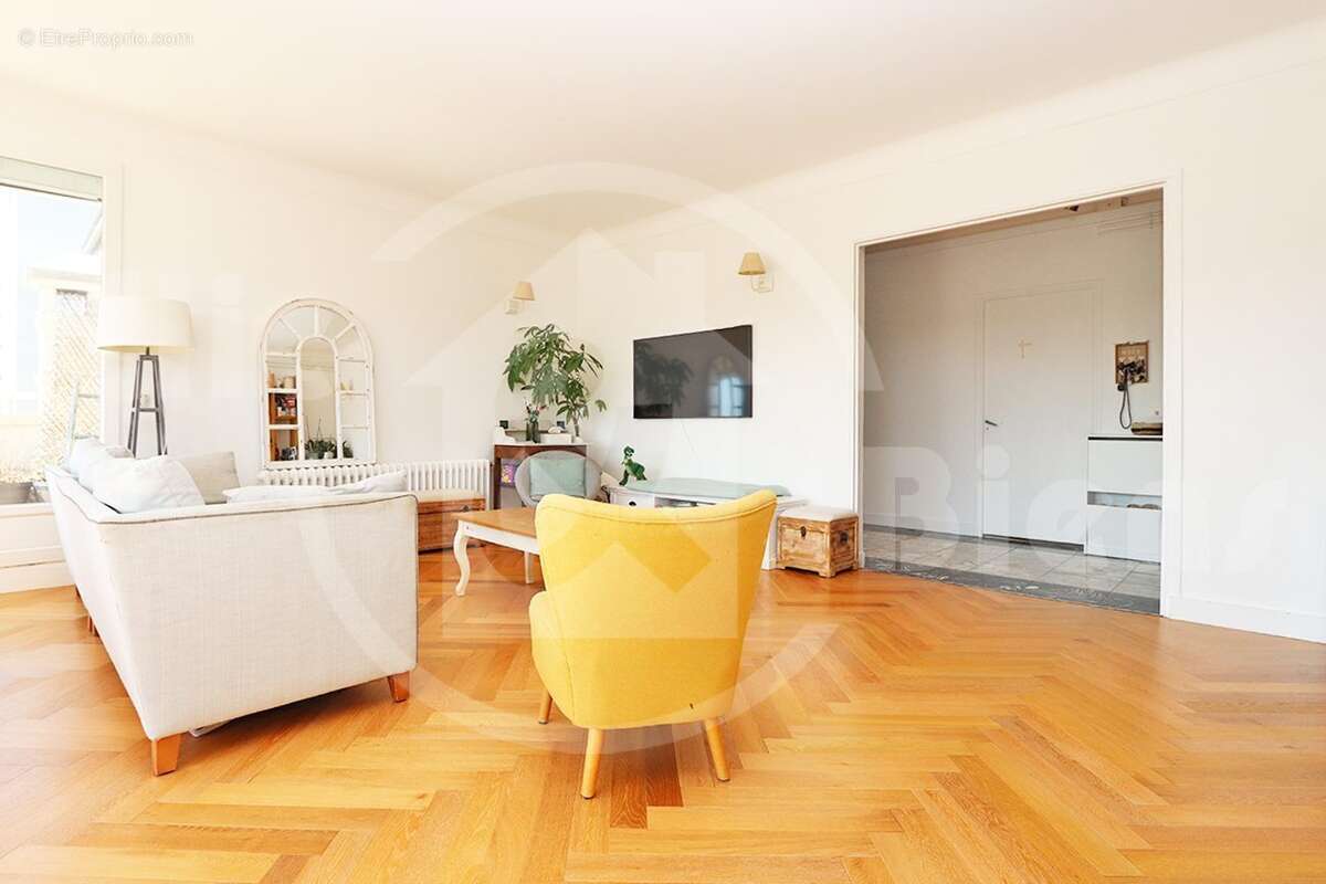 Appartement à VIROFLAY