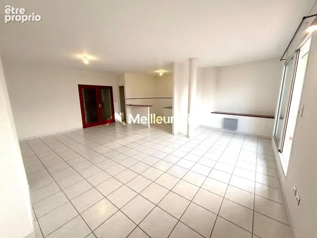 Appartement 15 pièces 300 m² à vendre à Bourg-Saint-Andeol (07700) - photo 13