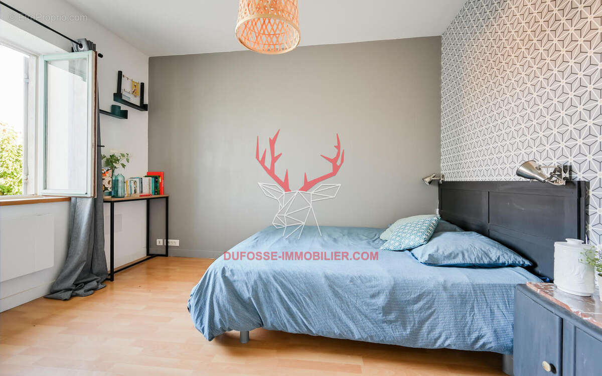 Maison à SAINT-GEORGES-DE-RENEINS