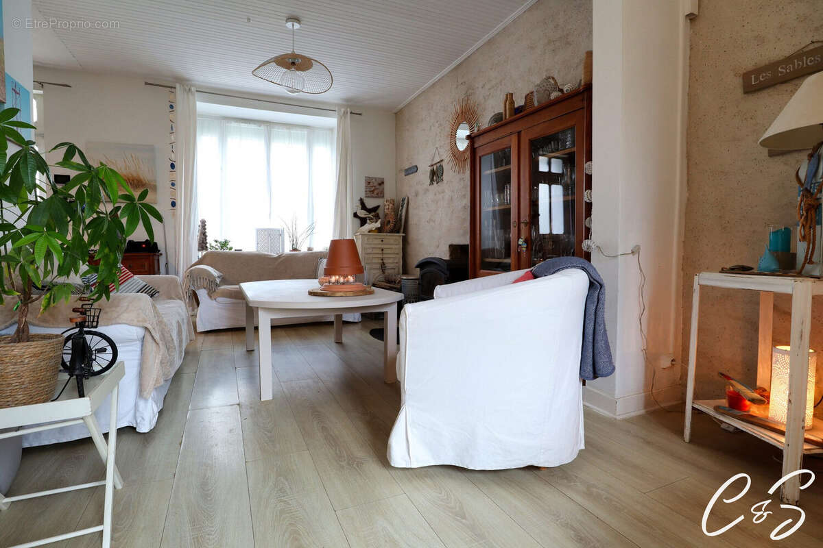 Maison à LOCTUDY