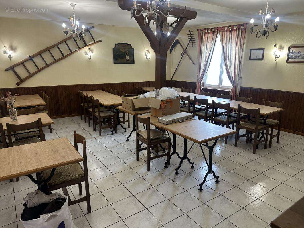 Commerce à COUR-CHEVERNY