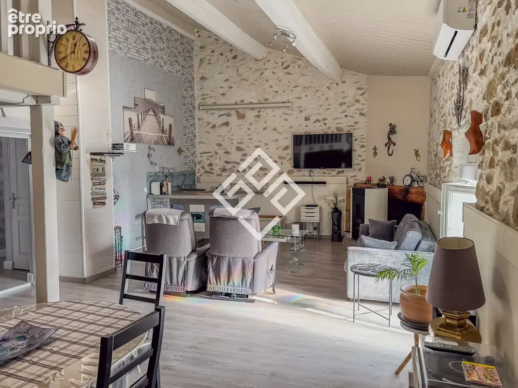 Maison en Pierre de caractère avec jardin et garage - photo 14