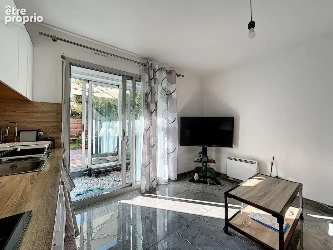 Appartement À Vendre - photo 3