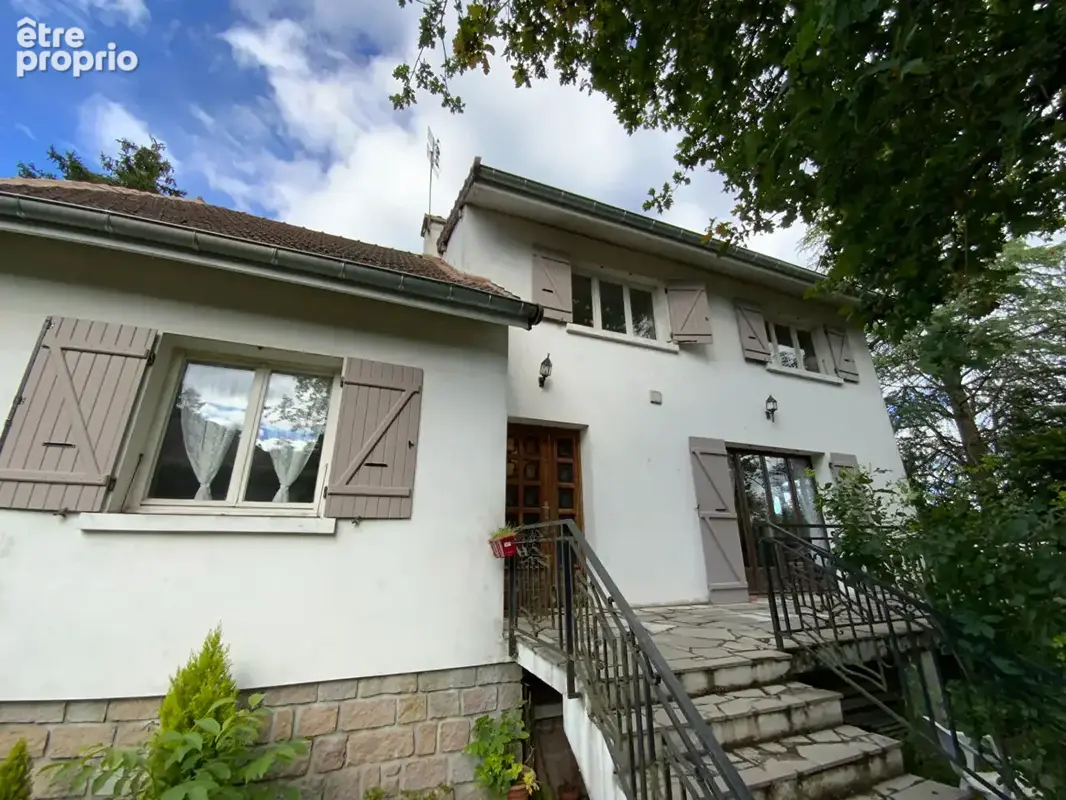 Photo Maison à Le Breuil au prix de 185 000€