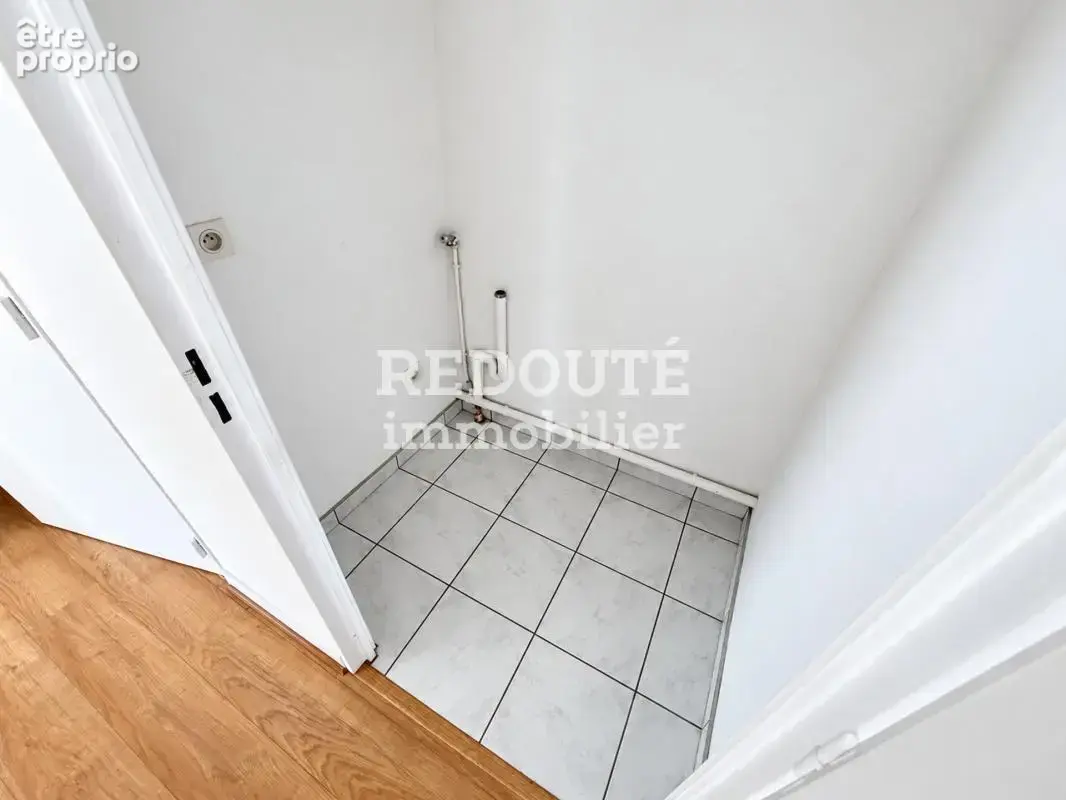 Reims – place du forum (proche boulingrin)  appartement t4 avec parking - photo 18