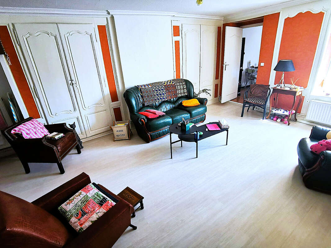 Neuves maisons / immeuble de rapport - photo 2