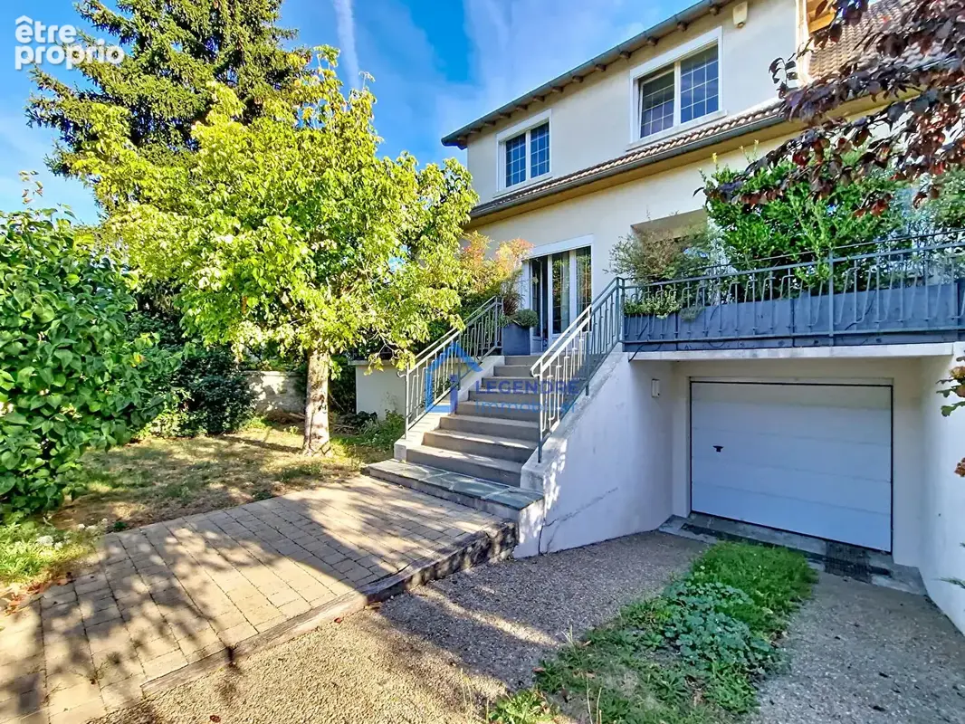 Photo Maison à Pierrelaye au prix de 395 000€