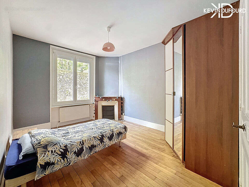 Appartement à PRIVAS