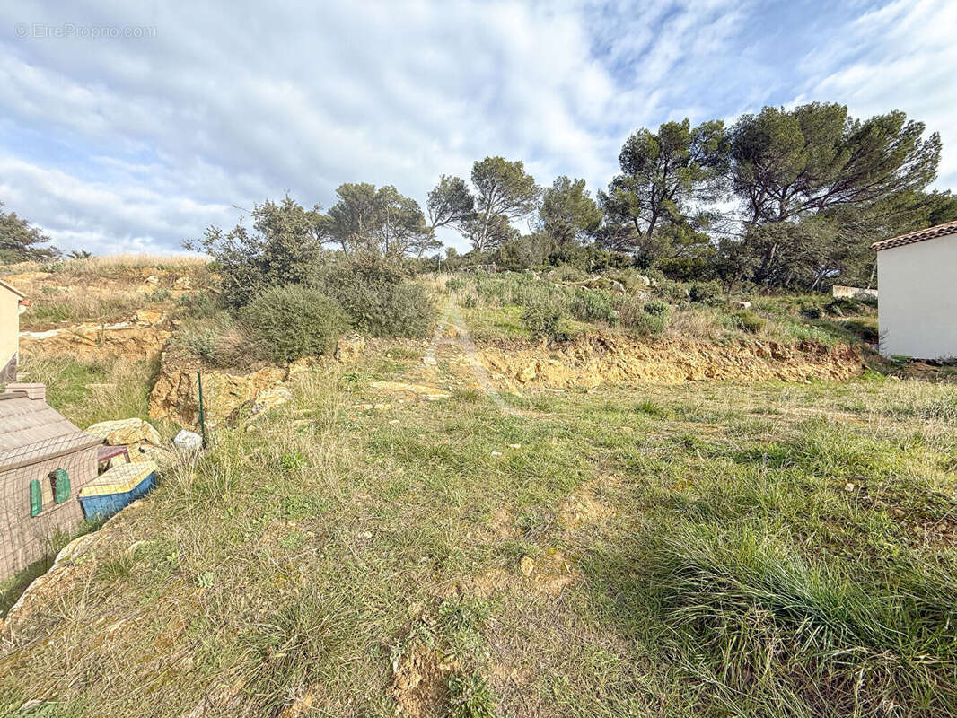 Terrain Istres 548 m2 - photo 6