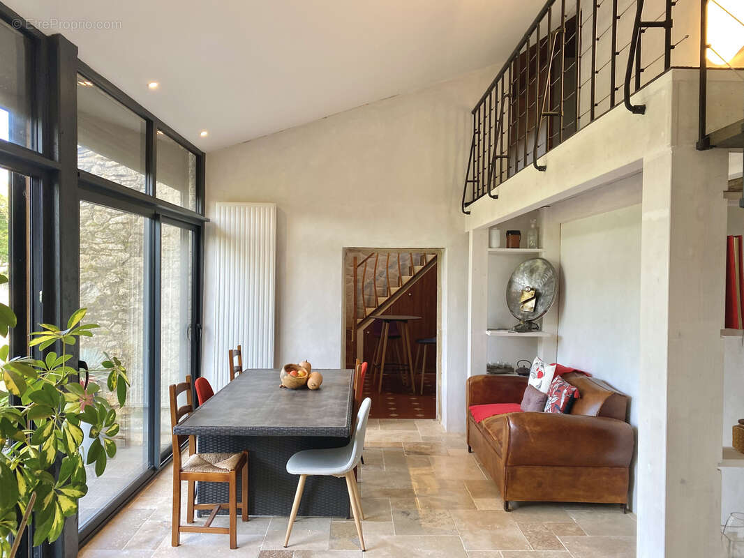 Maison à SAUVETERRE-DE-GUYENNE