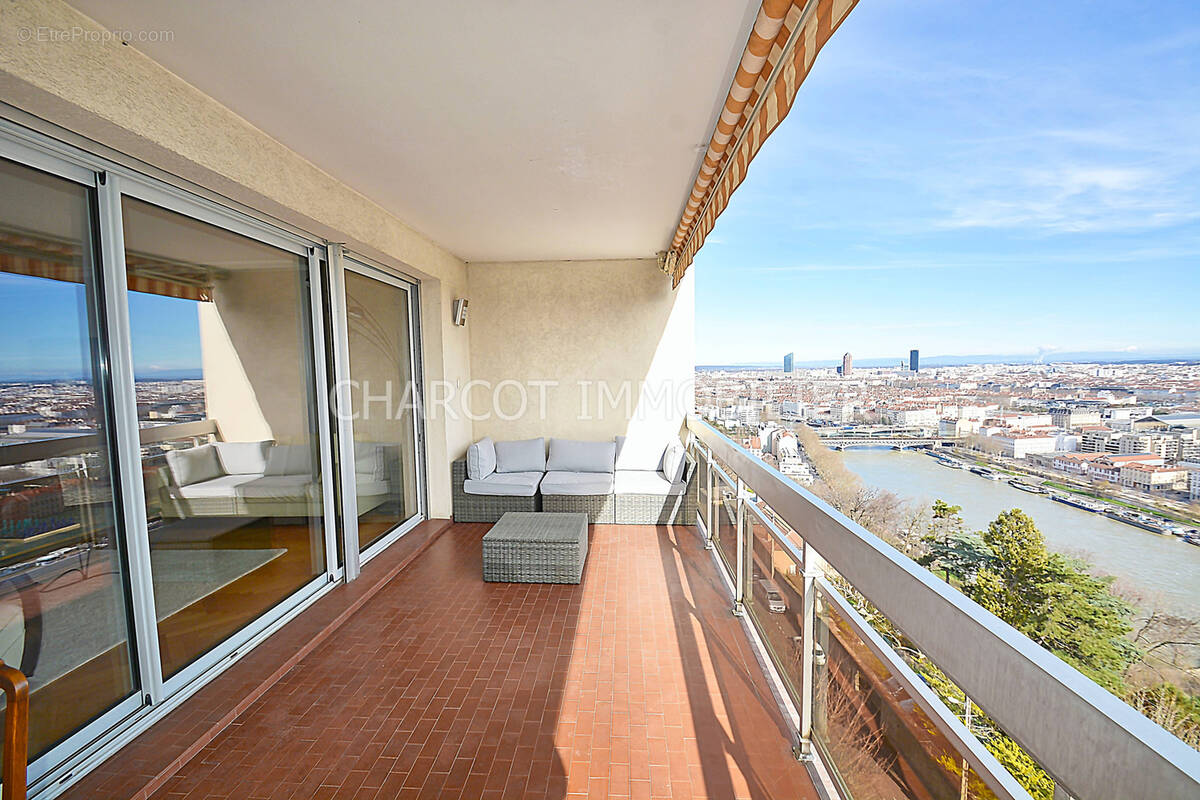 Appartement à LYON-5E