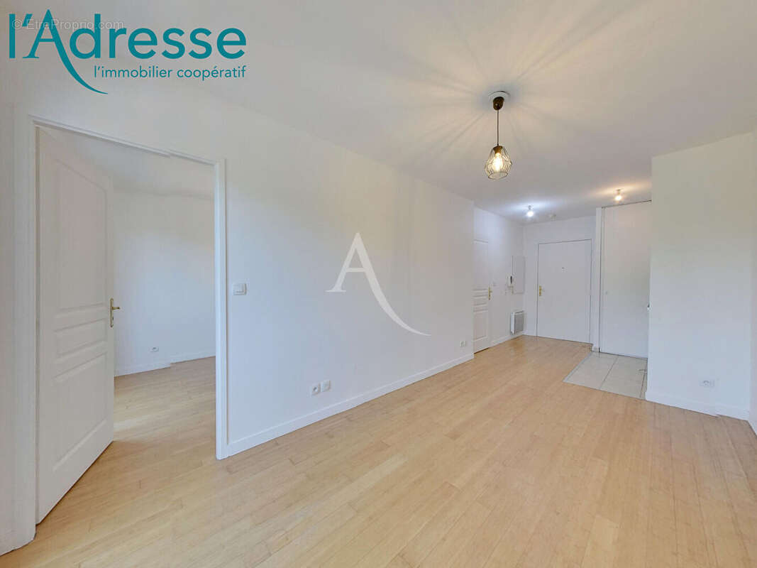 Appartement Emerainville 2 pièce(s) 36 m2 - photo 2